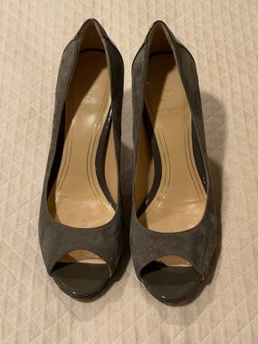 Cole Haan Women's Gray Suede patent trim Peep-Toe Pumps Nike Air